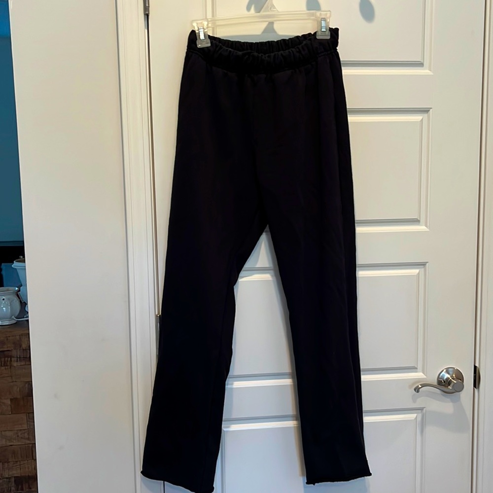 Good American sweatpants